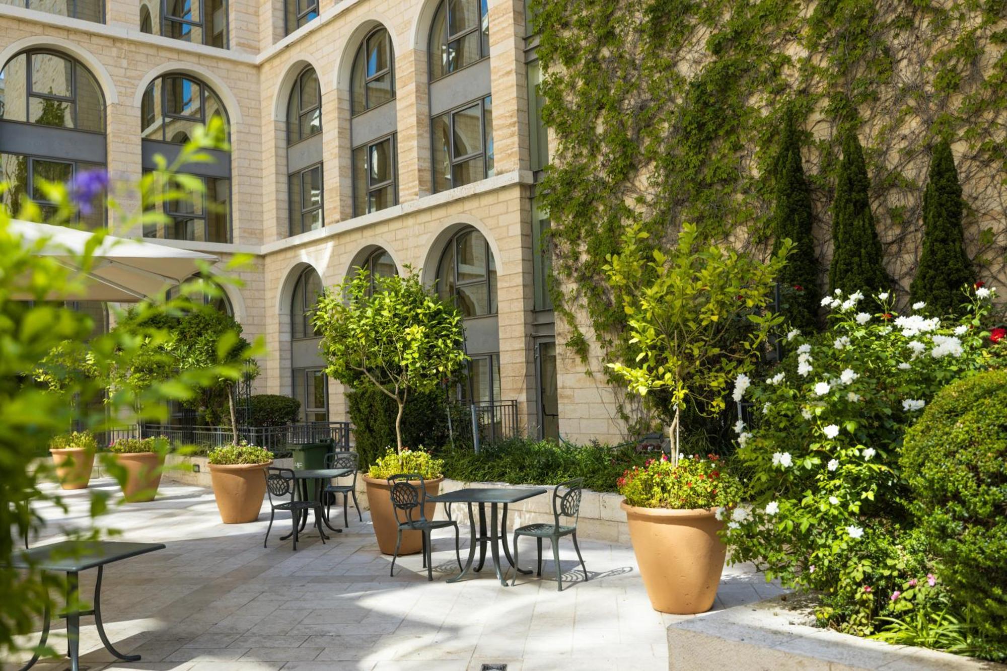 Grand Court Hotel 4*